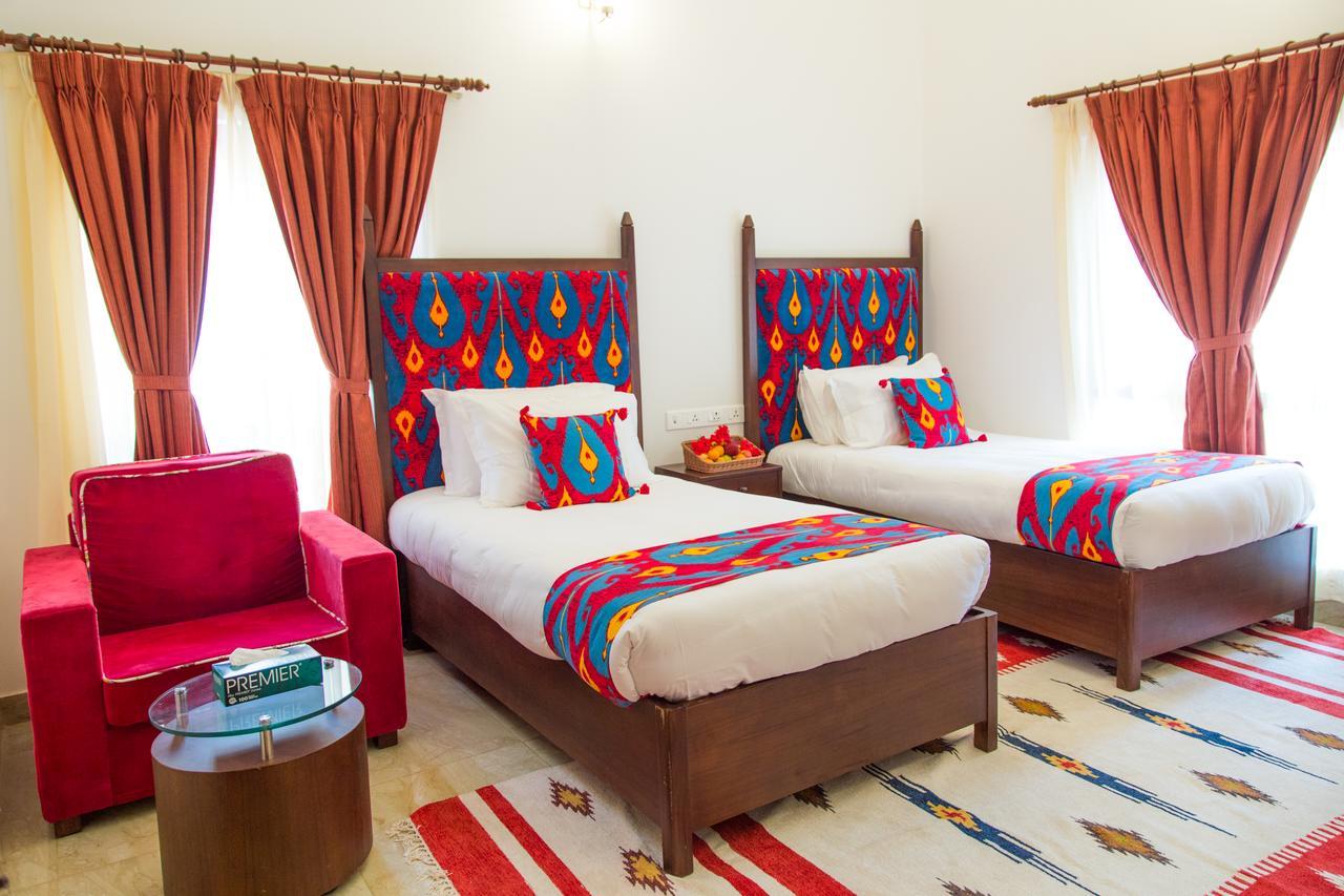 Miraaya Wellness And Golf Resort Csitvan Kültér fotó