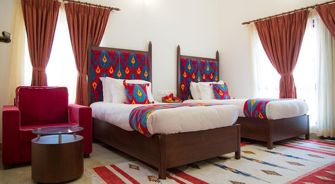 Miraaya Wellness And Golf Resort Csitvan Kültér fotó